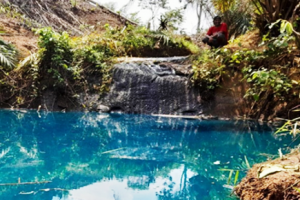 Sumber mata air Telaga Biru.